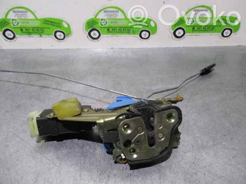 Saab 9-3 Ver1 Priekšpusē slēdzene 