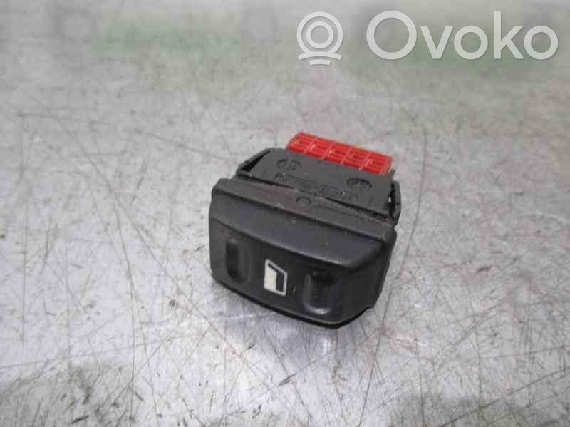Interruptor del elevalunas eléctrico