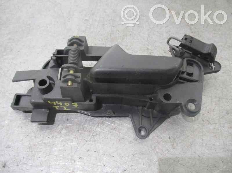 Manecilla interna puerta trasera   9610680077,CAJA8,4PUERTAS