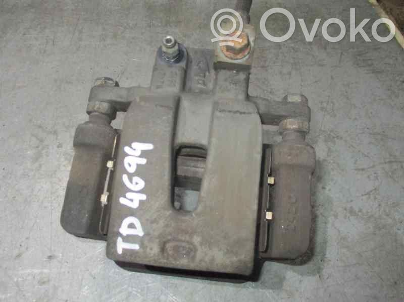 Chrysler 300M Supporto della pinza del freno posteriore