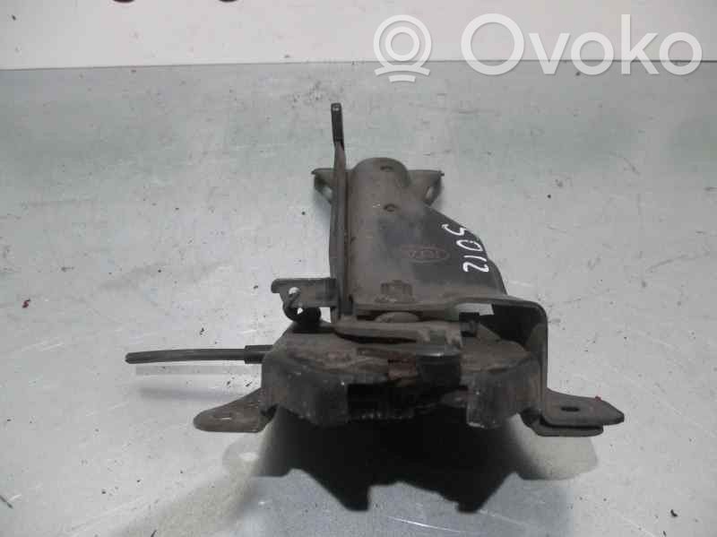 KIA Sorento Tie down hook / loop 