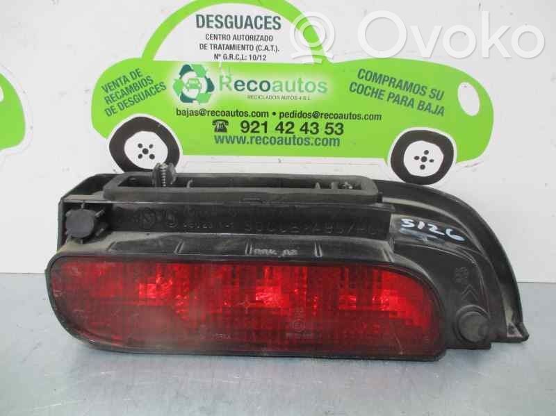 Troisième feu stop