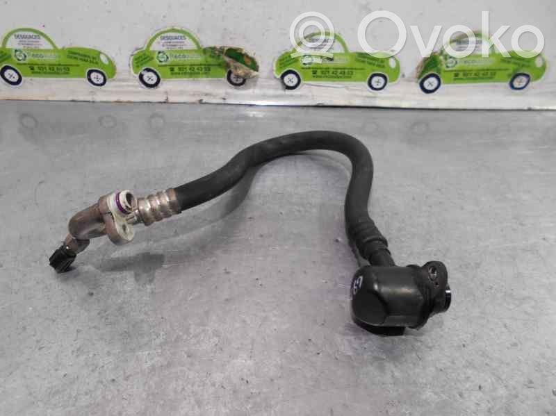 Mercedes-Benz C W203 Tubo flessibile aria condizionata (A/C)