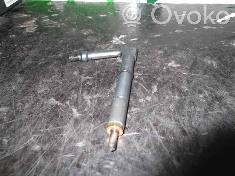 Nissan Almera N16 Inyector de combustible 