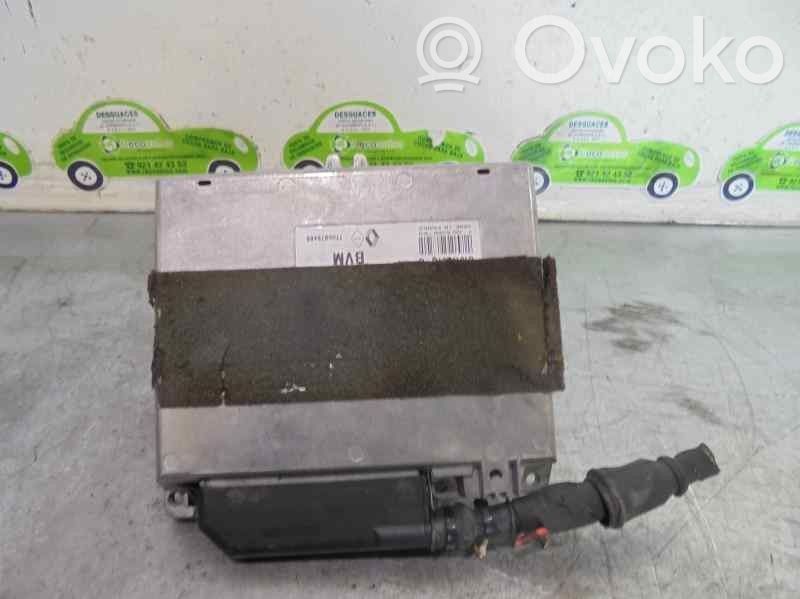 Renault Laguna I Centralina/modulo del motore