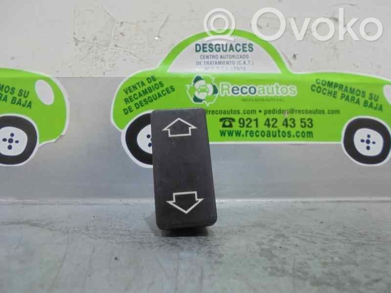 Peugeot 405 Electric window control switch 