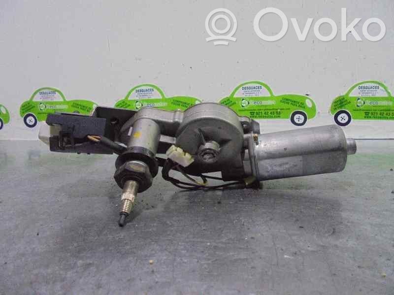 Motor ștergător lunetă