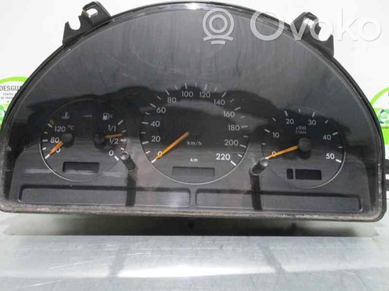 Mercedes-Benz ML W164 Vitezometru (grup de instrumente) 