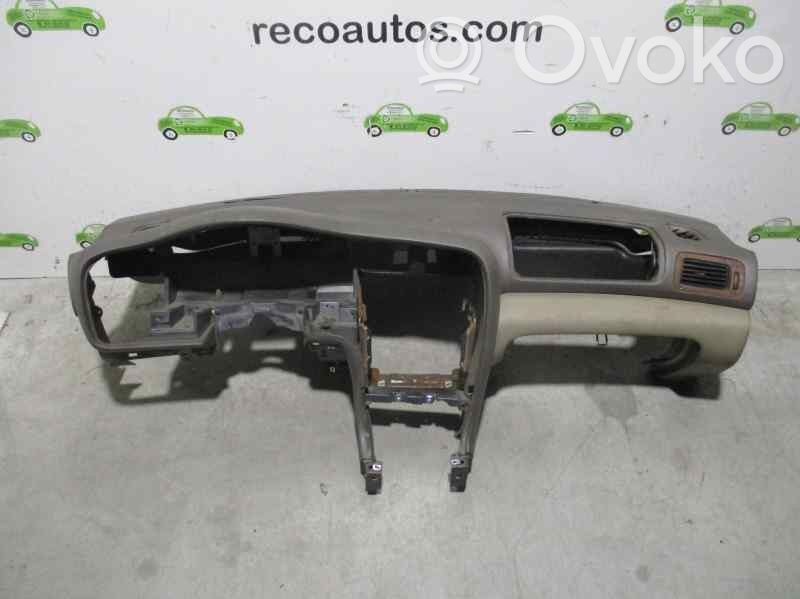 Subaru Legacy Dashboard 