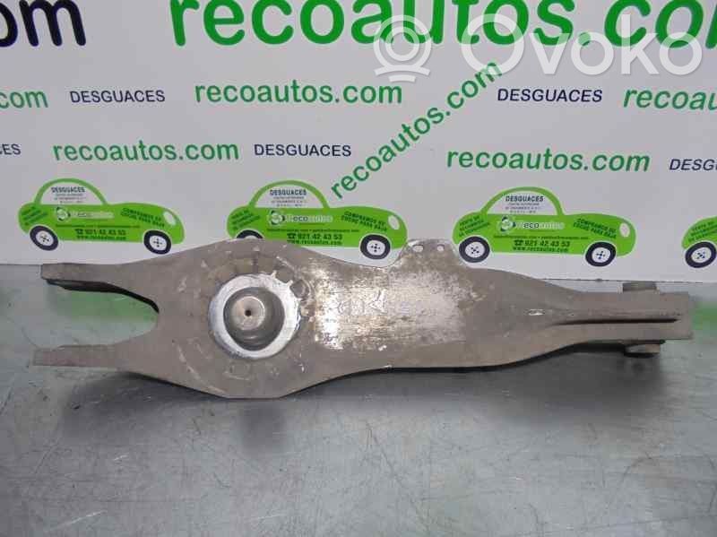 Brazo de suspensión trasero