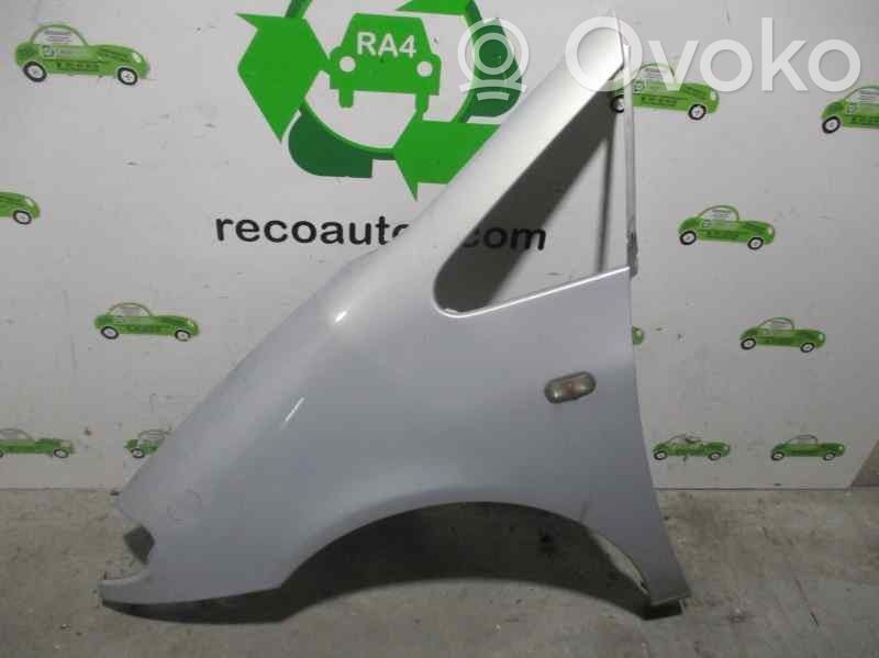 Ford Galaxy Sparnas 