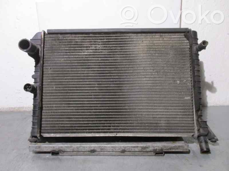 Volvo 440 Coolant radiator 