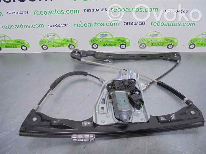Mercedes-Benz C W203 Macara geam față manuală 
