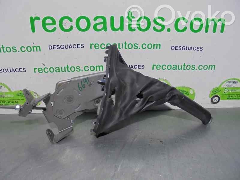 Renault Laguna II Poignée de desserrage du frein à main
