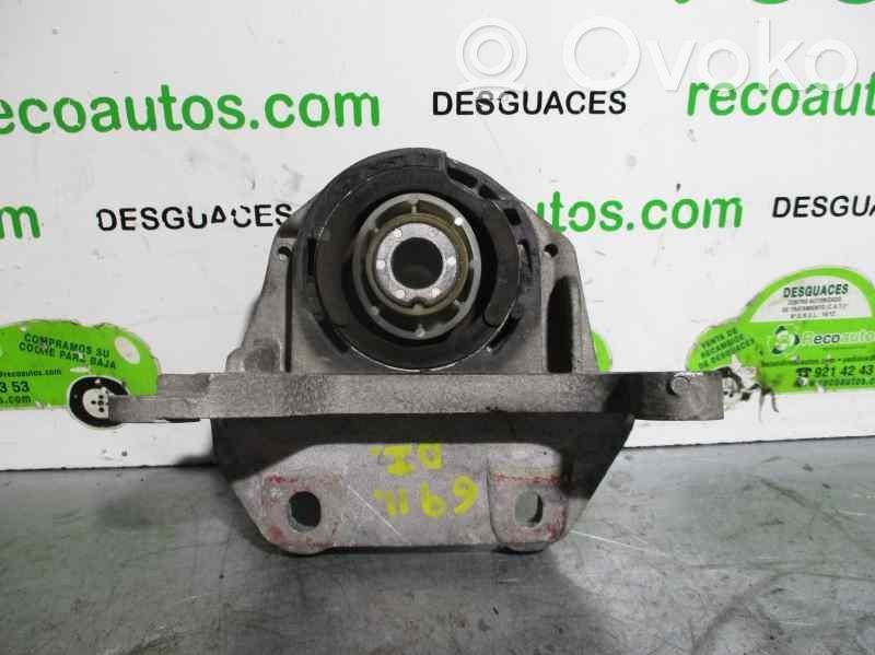 Fiat Stilo Engine mount bracket 