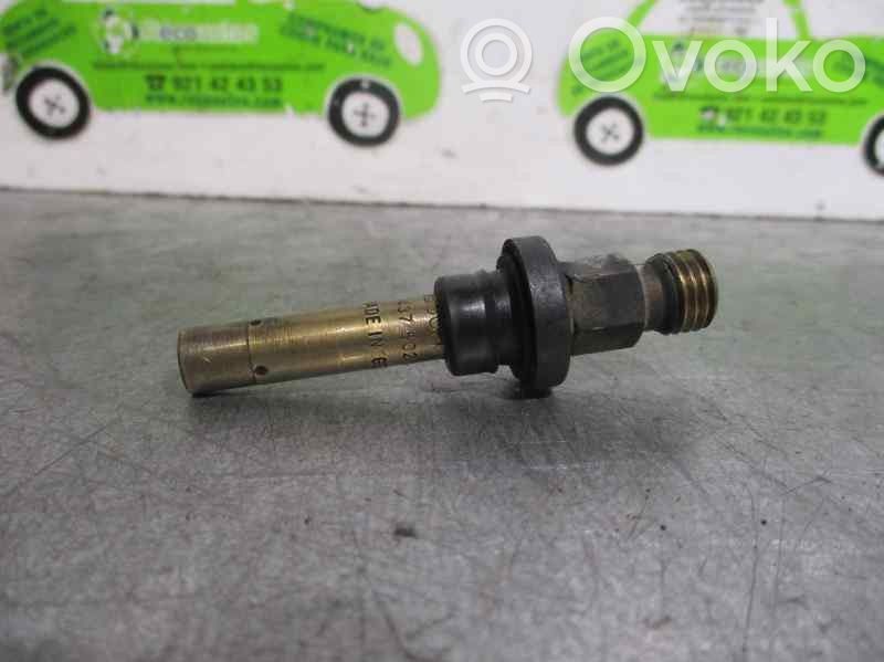 Mercedes-Benz E W124 Inyector de combustible 