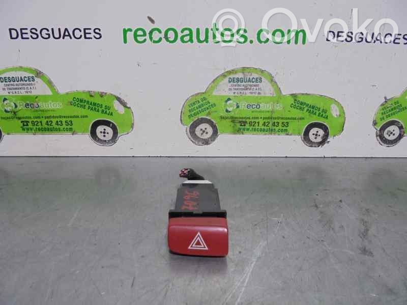 Comutator lumini pericol   864W0140