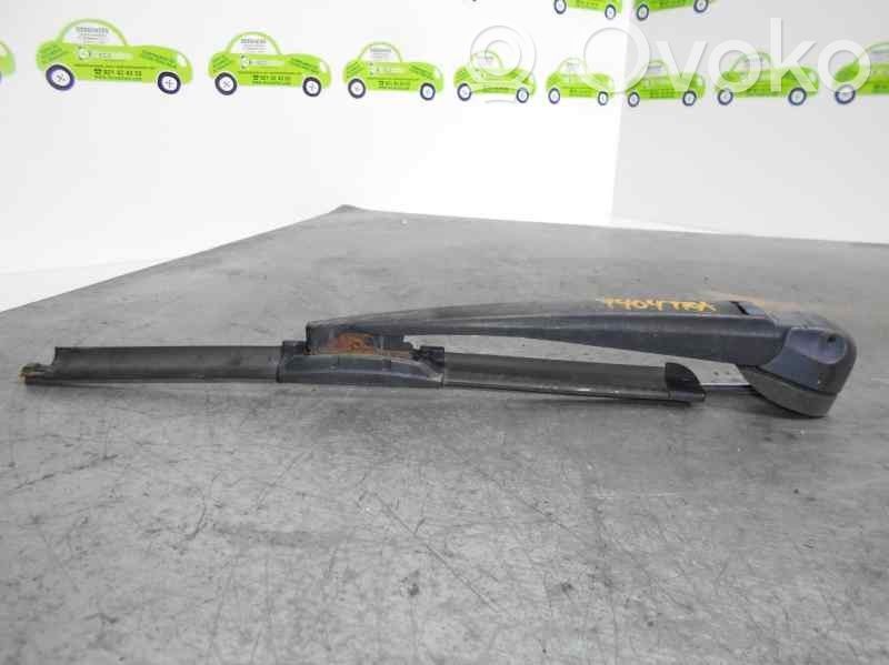 Brazo del limpiaparabrisas trasero
