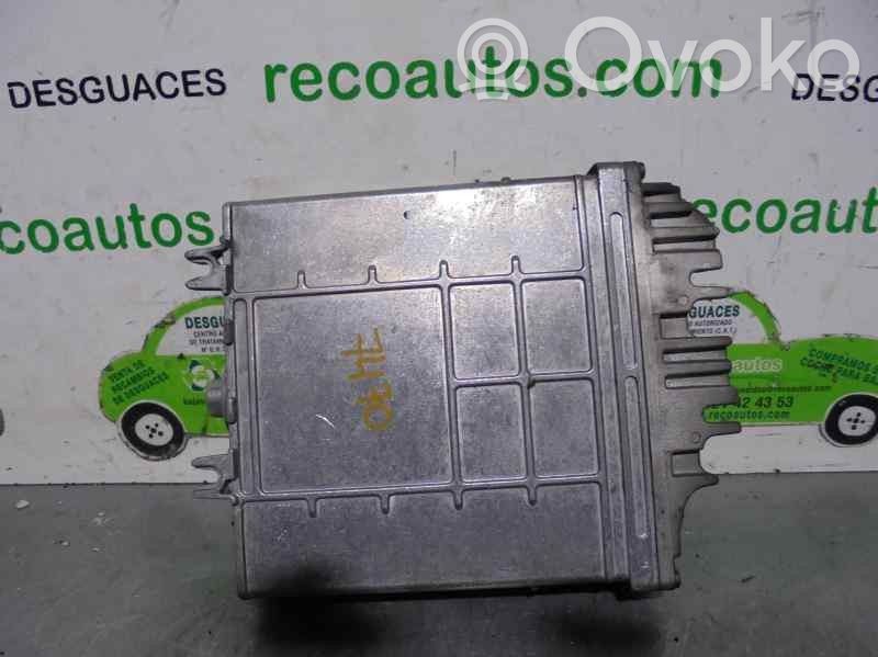 Engine control unit/module   7700114644,0281010077,BOSCH