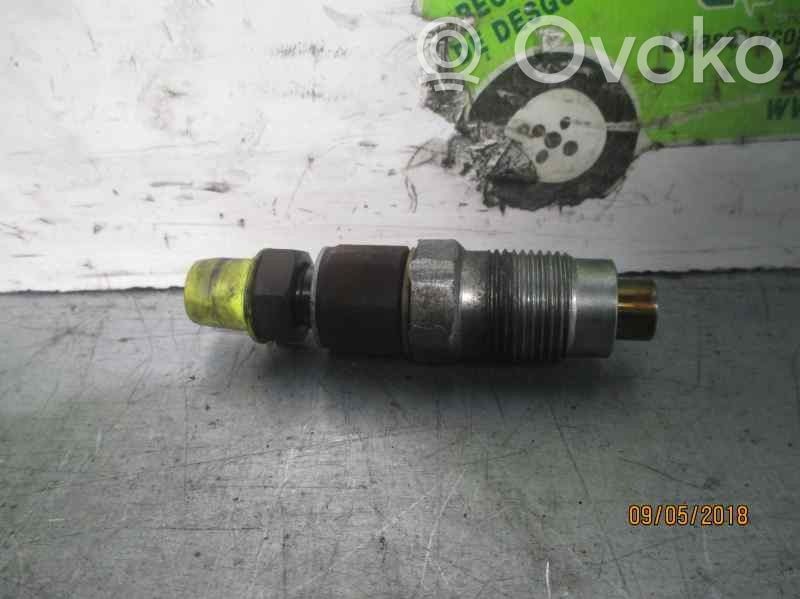 Toyota Avensis T220 Inyector de combustible 