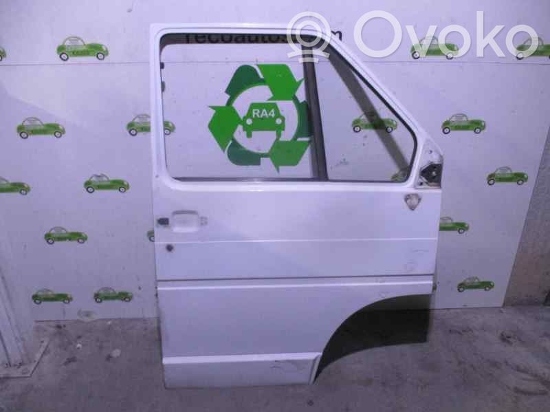 Renault Trafic I Front door 