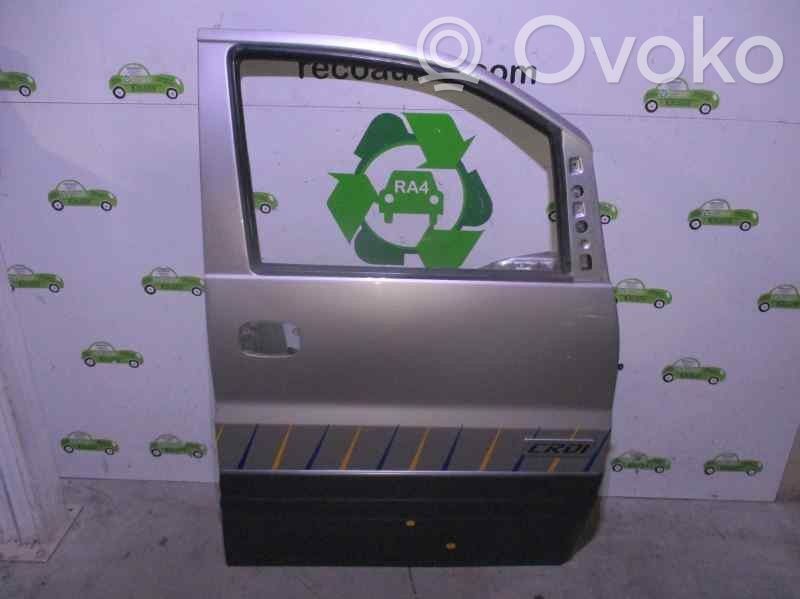 Hyundai H-1, Starex, Satellite Puerta delantera 