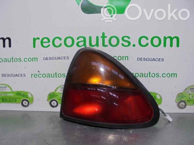 Mazda 323 F Rear/tail lights 