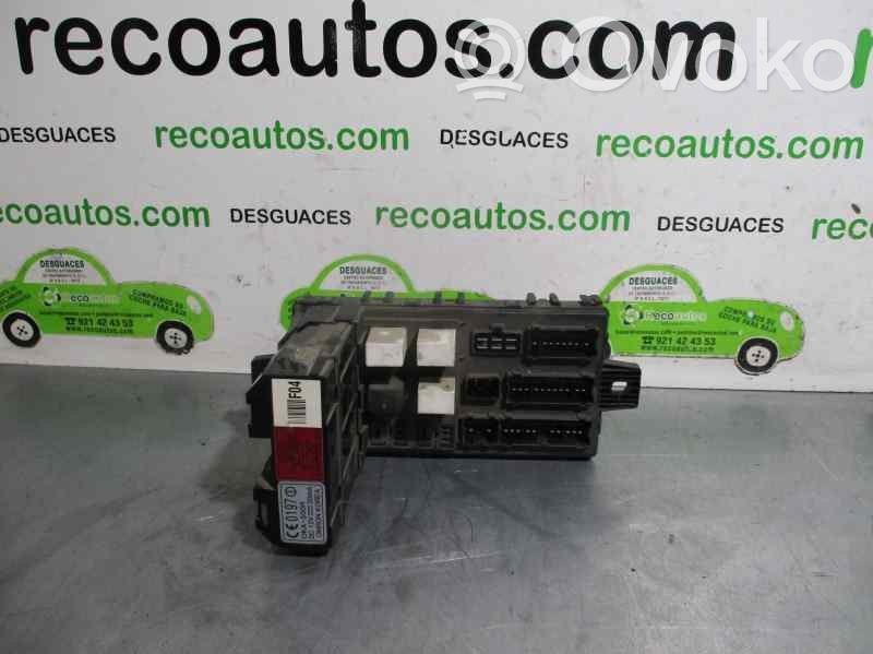 Hyundai Trajet Boîte à fusibles 