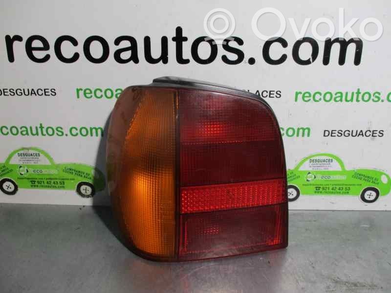 Volkswagen Polo III 6N 6N2 6NF Lampă spate în caroserie