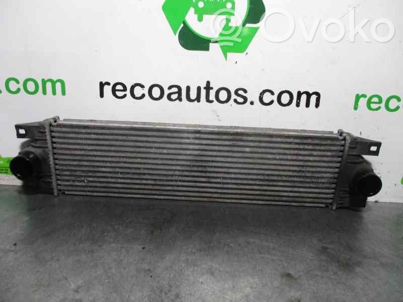 Radiador intercooler   7701043695,867658FVALEO