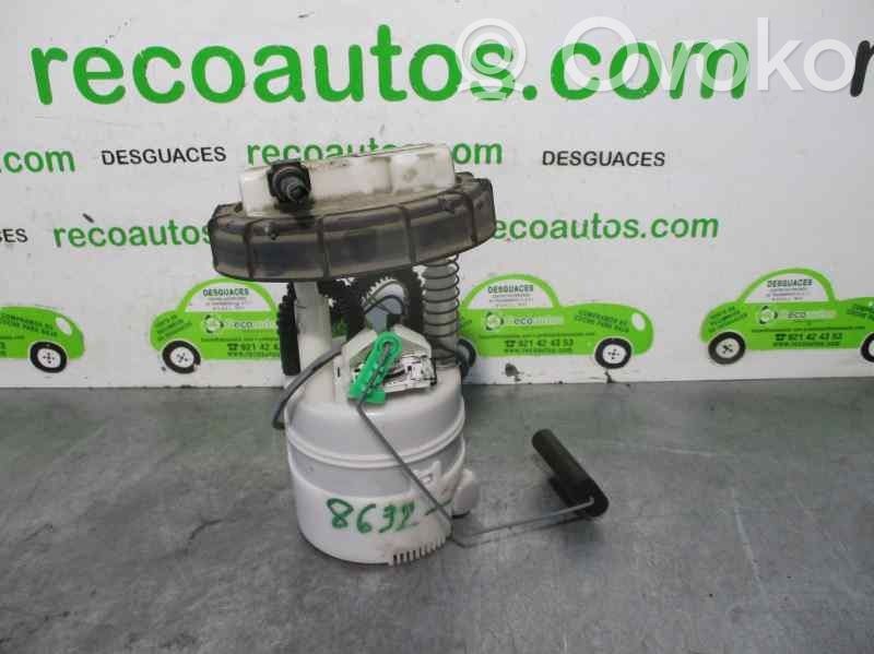 Renault Clio III Bomba interna de combustible 