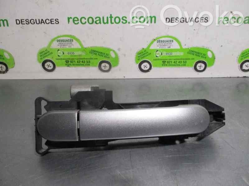 Manecilla externa puerta trasera   80640AX620