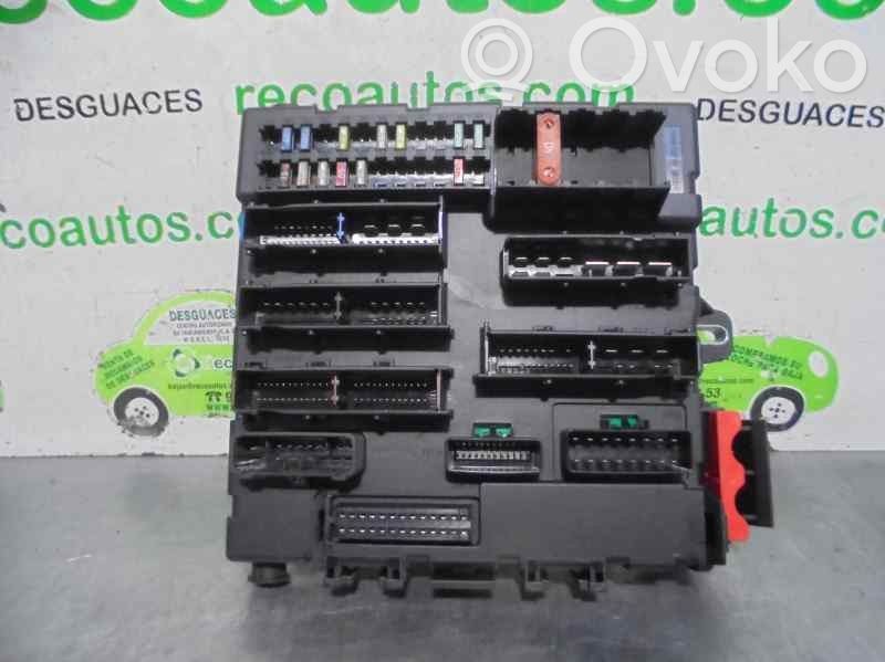 Opel Vectra C Juego de caja de fusibles 