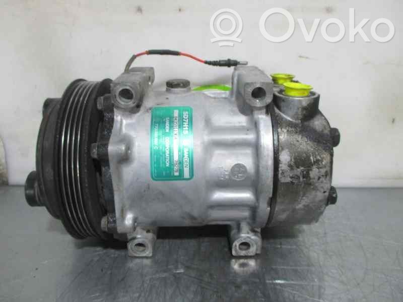 Renault Twingo I Klimakompressor Pumpe 