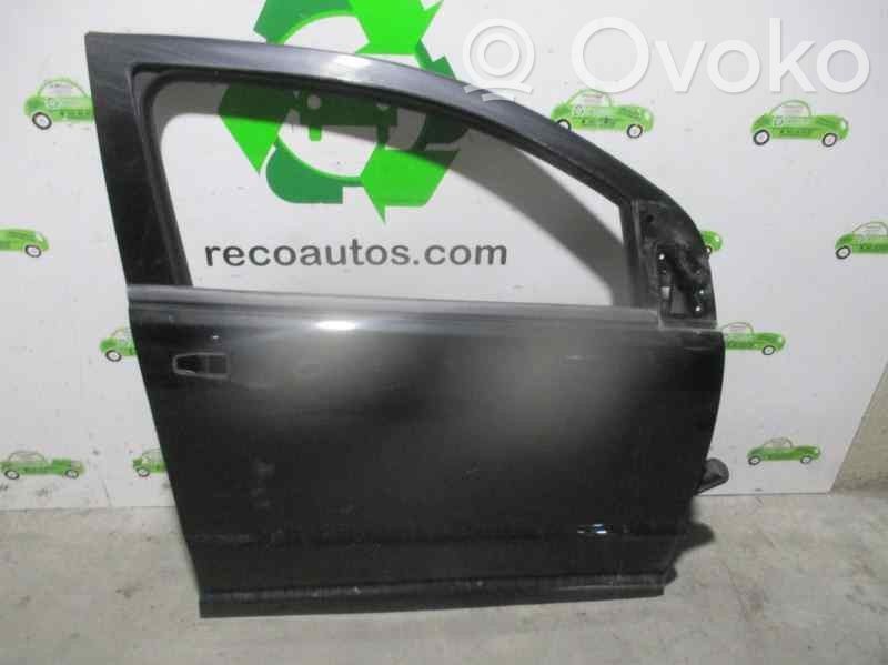 Dodge Caliber Front door 