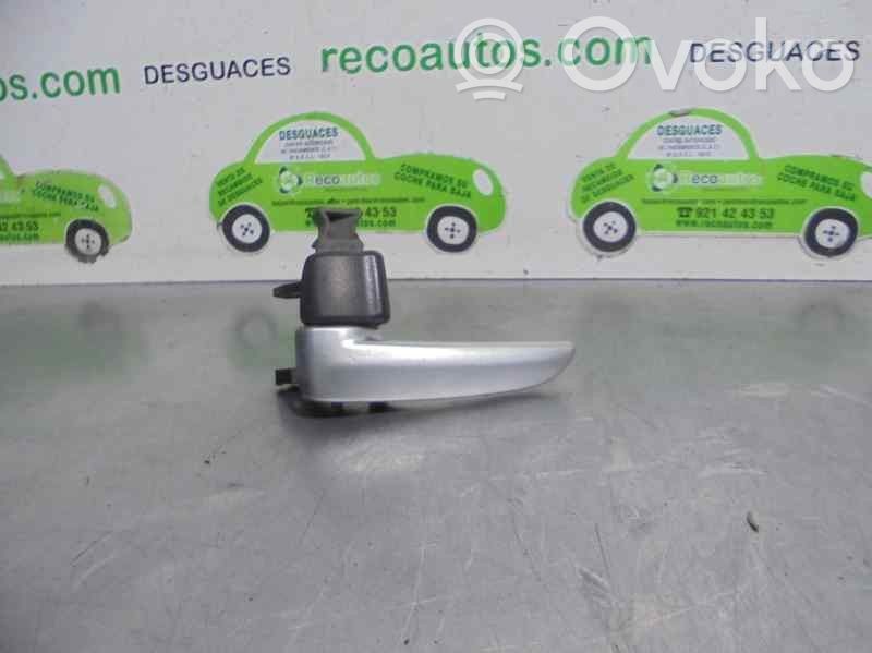 Mazda 5 Front door interior handle 