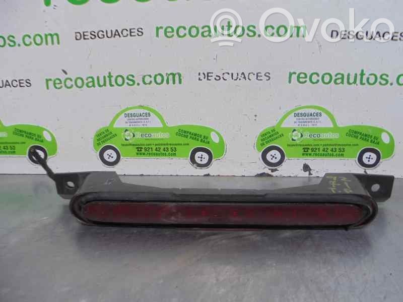 Ford Focus Third/center stoplight 