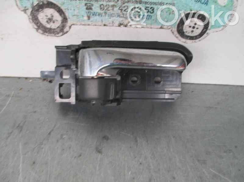 Toyota Avensis T220 Maniglia interna per portiera posteriore