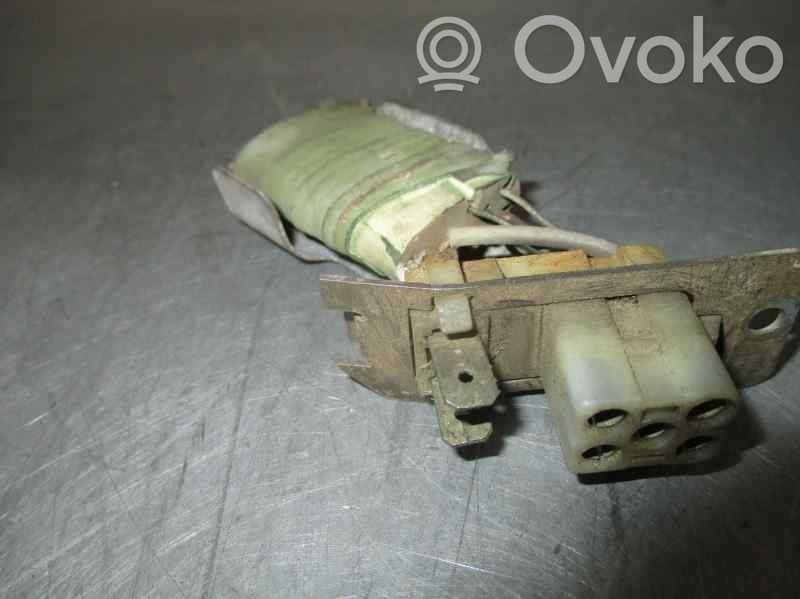 Opel Vectra A Heater blower motor/fan resistor 