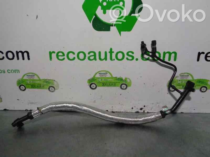 Ilmastointilaitteen putki (A/C)   8386000,64538386000