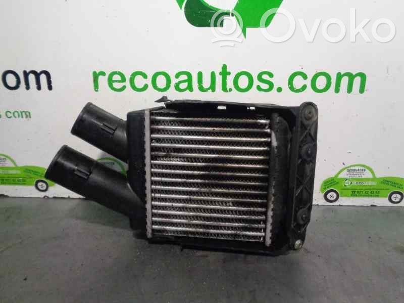 Renault Scenic I Chłodnica powietrza doładowującego / Intercooler 