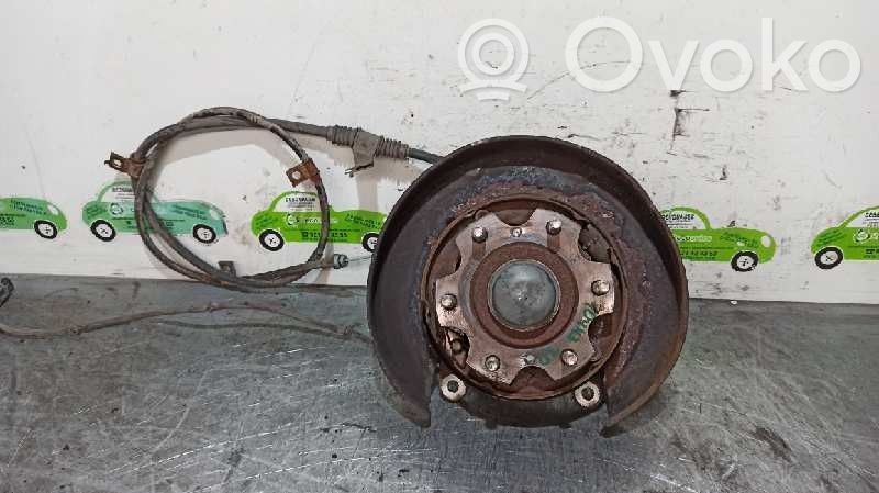 Mitsubishi Montero Achsschenkel hinten 