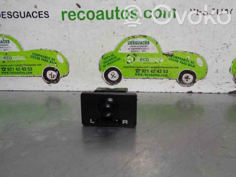 Nissan Almera Interruptor del espejo lateral 