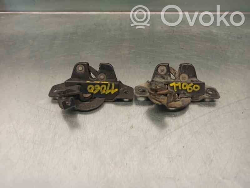 Peugeot Partner Rear door lock 
