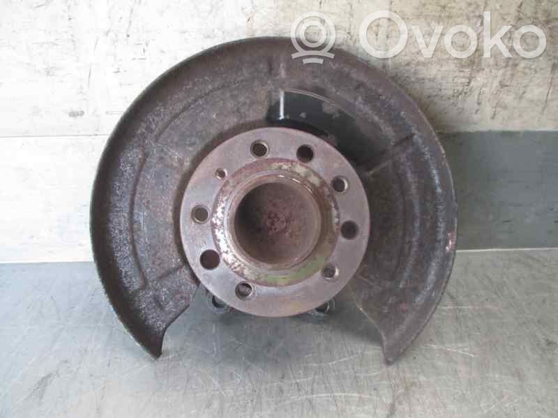 Opel Meriva A Mangueta de dirección de rueda trasera 