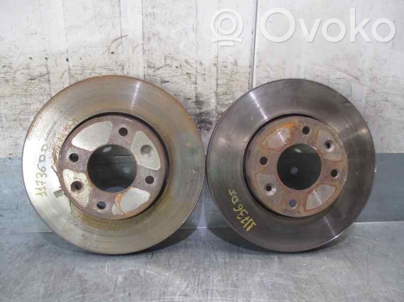 KIA Carens I Bremsscheibe vorne 