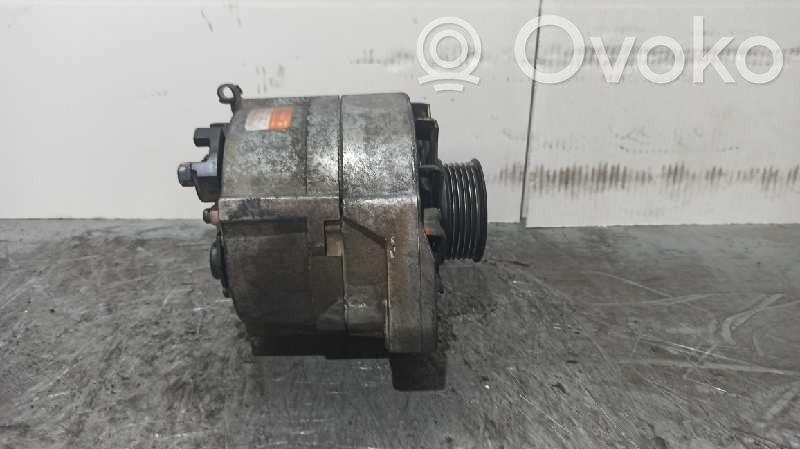 Audi 100 200 5000 C3 Generatorius 