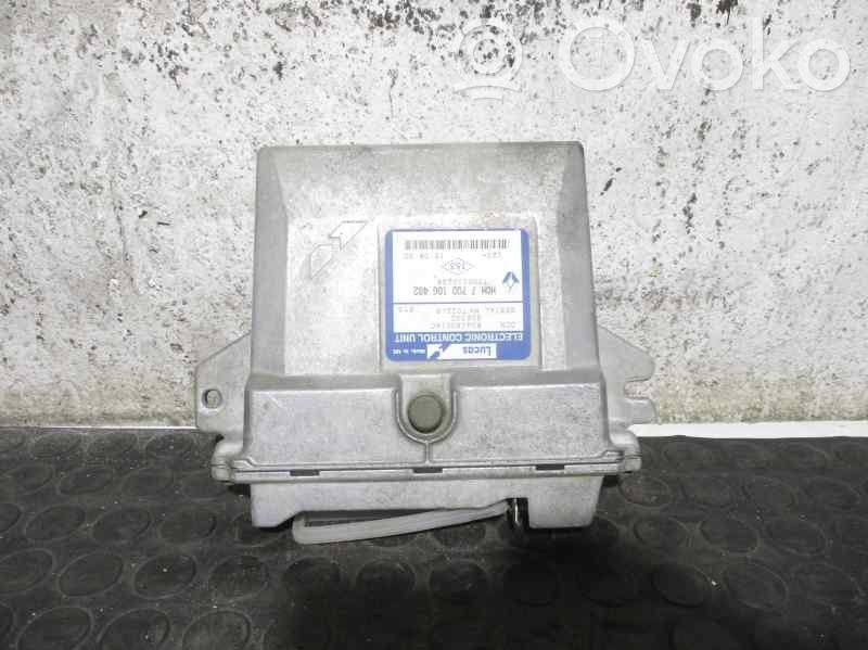 Renault Trafic I Variklio valdymo blokas 