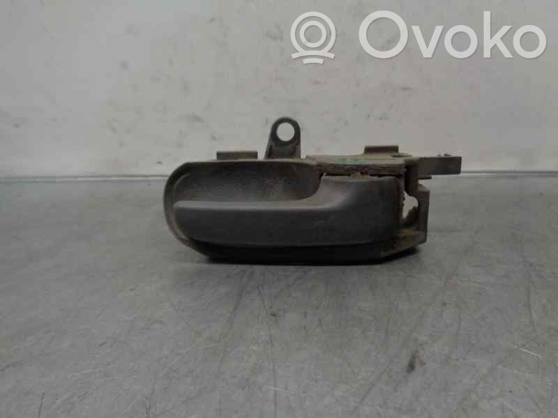 Manecilla interna puerta trasera   9143K8