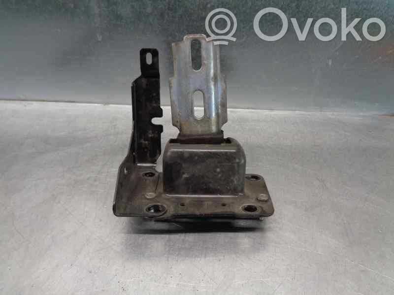 Engine mount bracket   9680293280